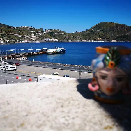Tenente Amendola 2 Città di Lipari Esterno foto